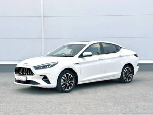 JAC J7
